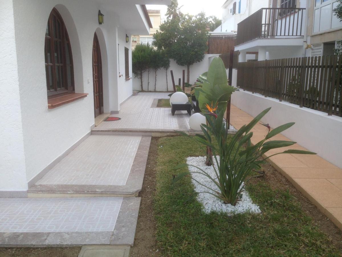Gloria Apartament Near The Beach Кан Пикафорт Екстериор снимка